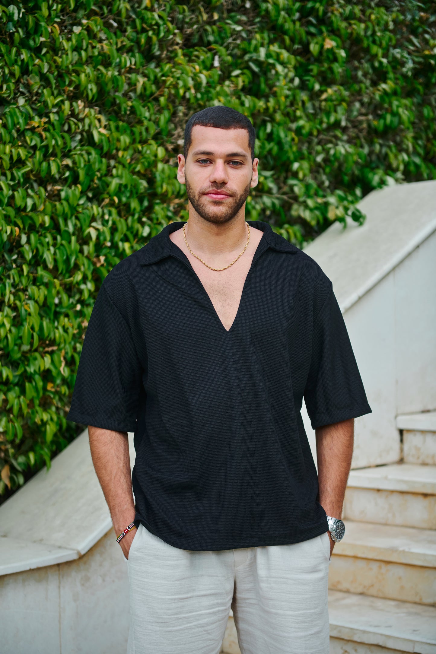 Boho V Tshirt in Black