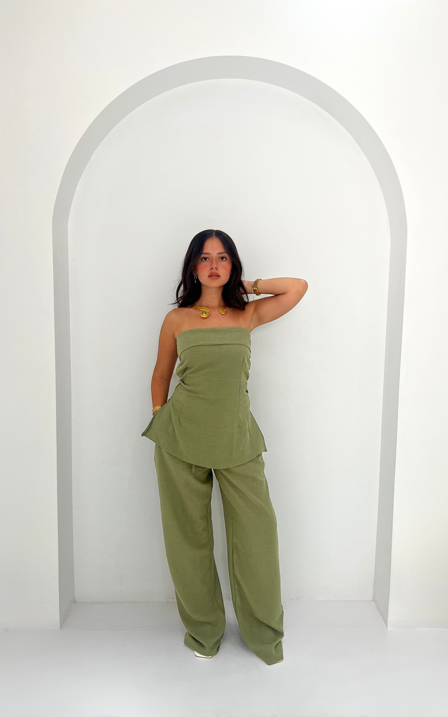 The Structured Strapless Linen Top in Olive