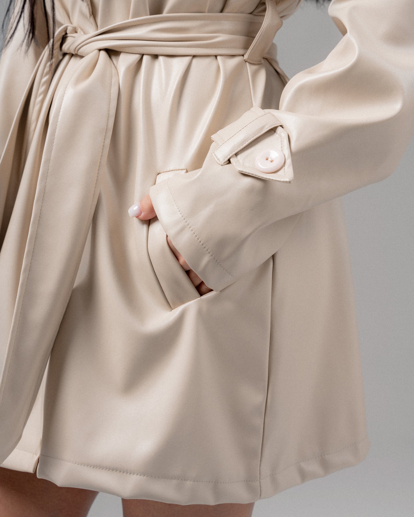 Chameleon Leather Short Coat in Cream