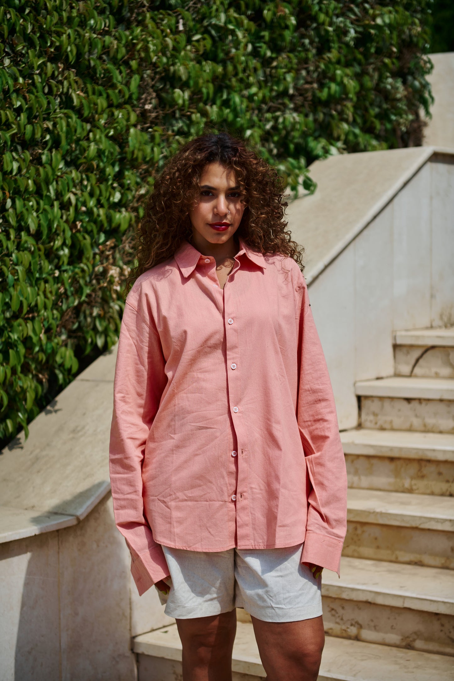 The Linen Shirt in Coral