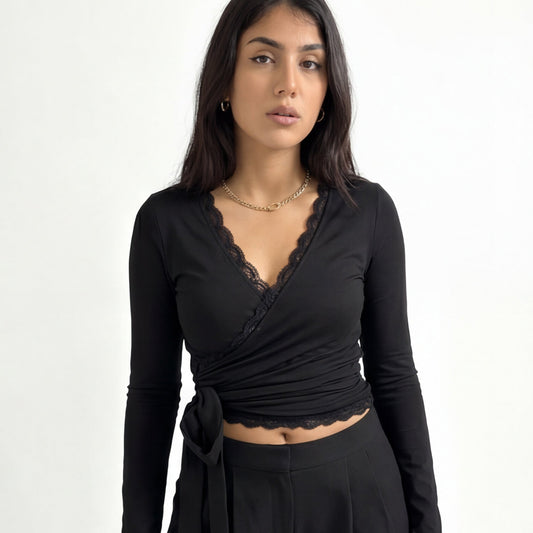 The Romantic in Black